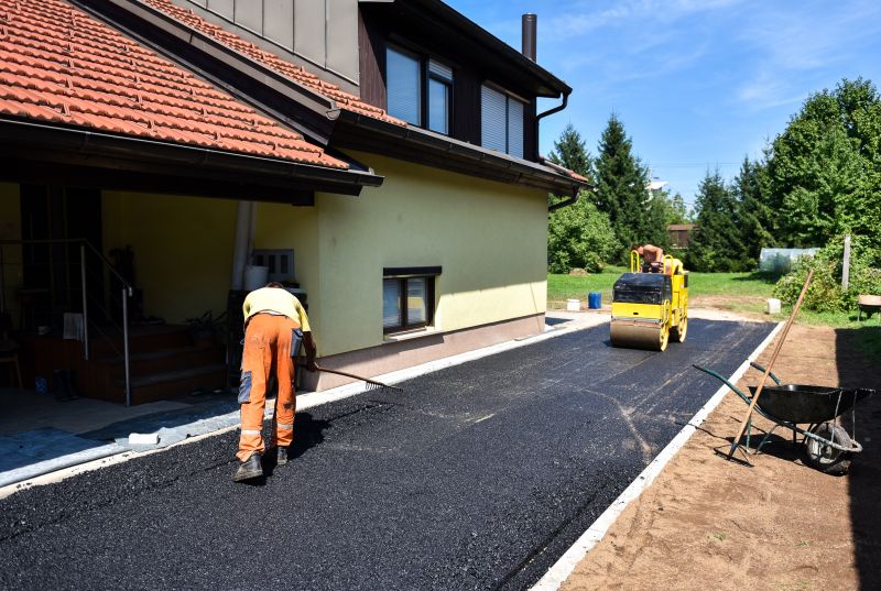 Expert Asphalt Roof Repair
